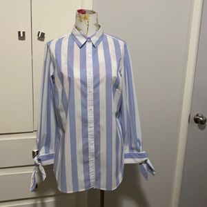 Women’s Banana Republic top